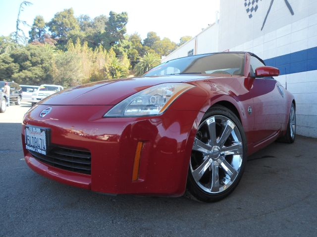 Nissan 350Z 5dr 7-pass Van V6 LE FWD Convertible