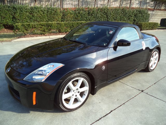 Nissan 350Z 2005 photo 1