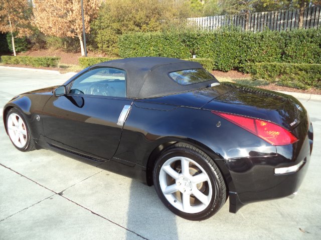 Nissan 350Z 2005 photo 4