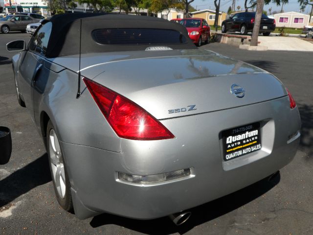Nissan 350Z 2005 photo 2