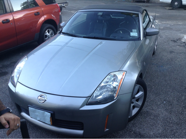 Nissan 350Z 2005 photo 1