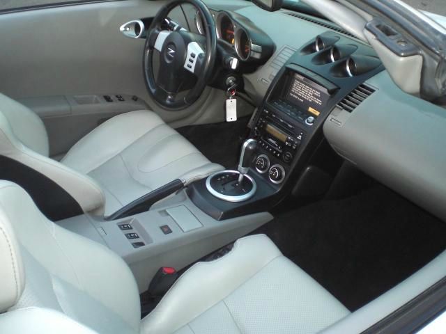Nissan 350Z 2005 photo 13