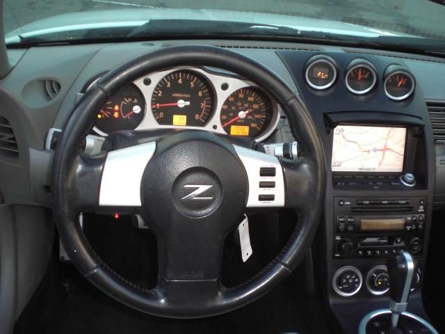 Nissan 350Z 2005 photo 15
