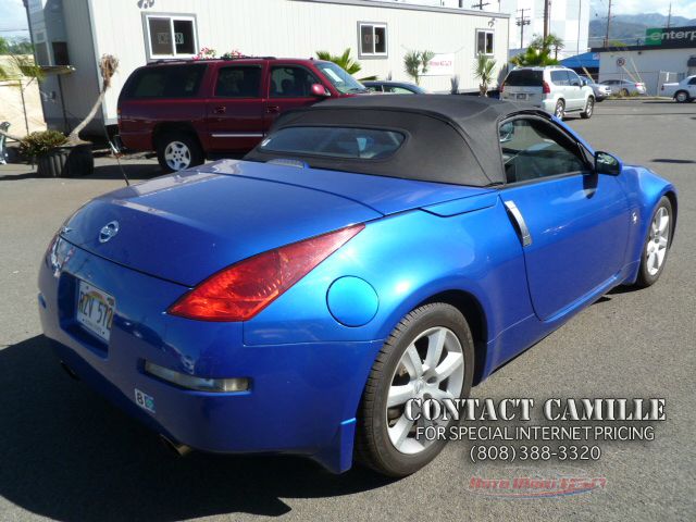 Nissan 350Z 5DR 7-pass VAN I4 FWD Convertible