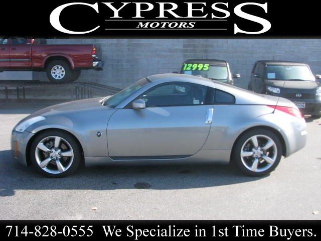 Nissan 350Z 2.4L Coupe