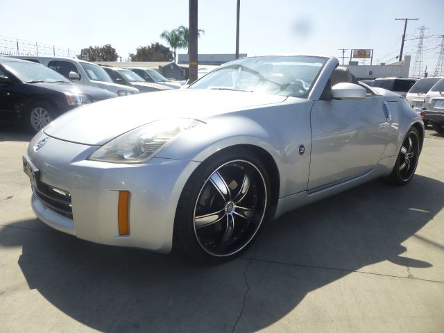 Nissan 350Z 2.4L Convertible