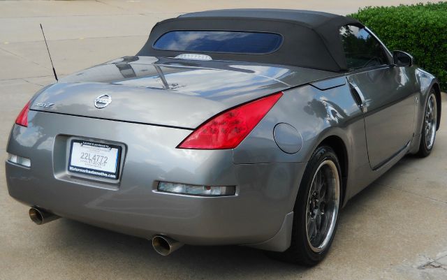 Nissan 350Z 2007 photo 2