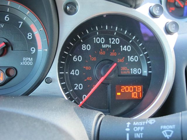 Nissan 370Z 2009 photo 41