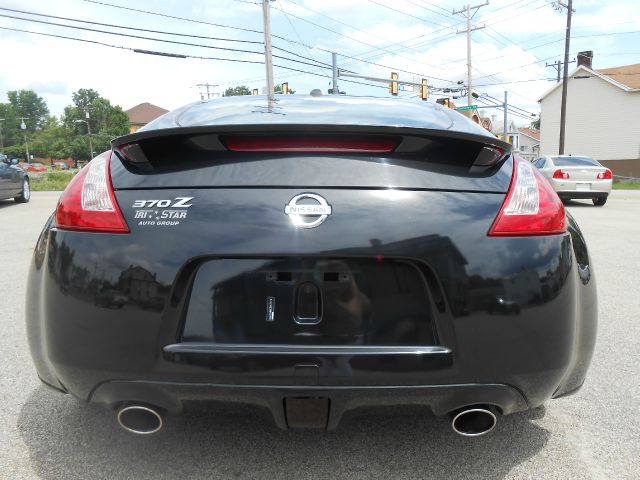 Nissan 370Z 2009 photo 2