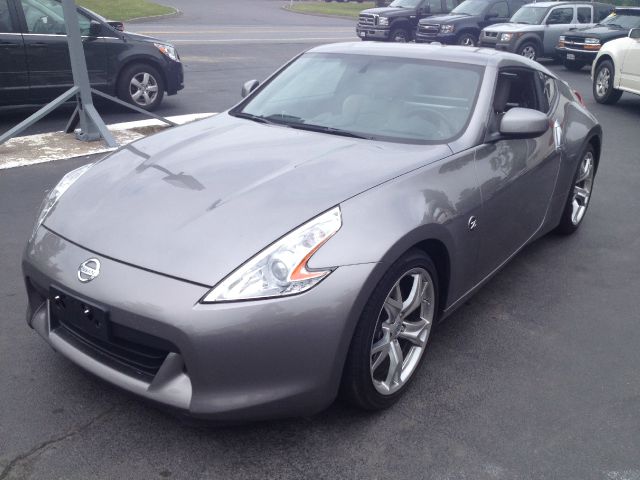 Nissan 370Z 2009 photo 2