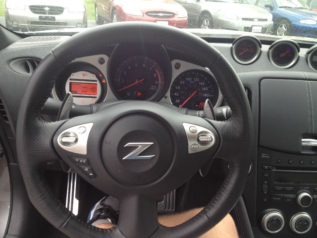 Nissan 370Z 2009 photo 4