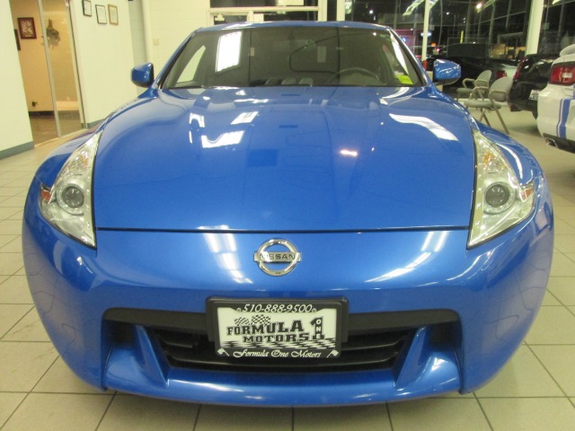 Nissan 370Z 2009 photo 2
