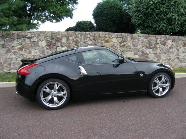 Nissan 370Z Unknown Coupe