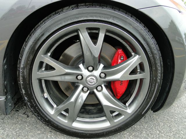 Nissan 370Z 2010 photo 15
