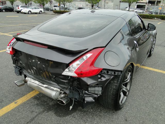 Nissan 370Z 2010 photo 39