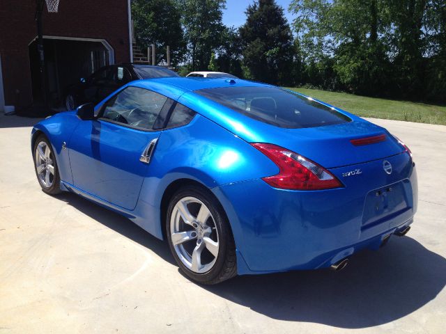 Nissan 370Z 2010 photo 39