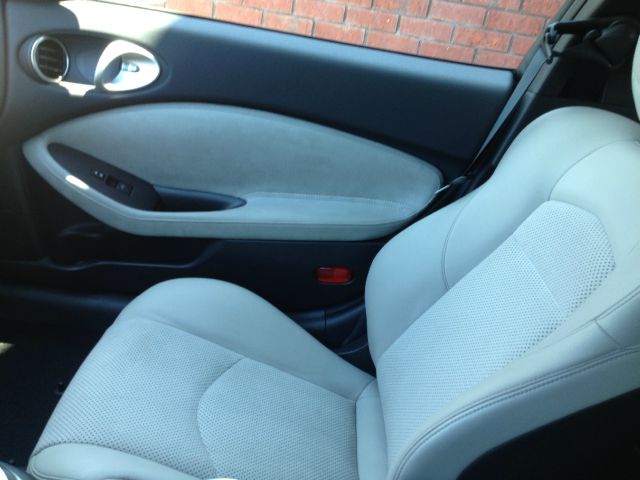 Nissan 370Z 2010 photo 6