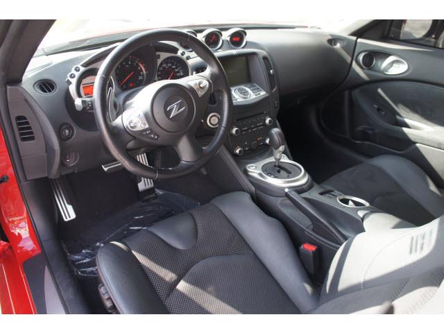 Nissan 370Z 2011 photo 3