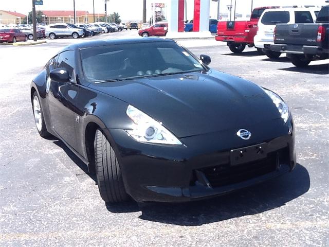 Nissan 370Z 2012 photo 2