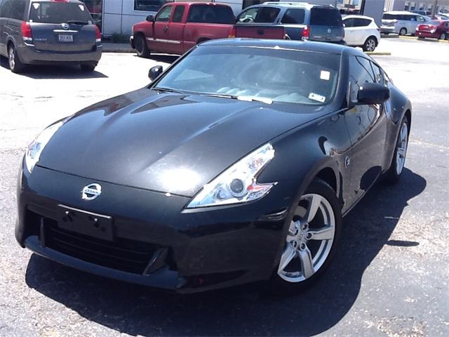 Nissan 370Z 2012 photo 4