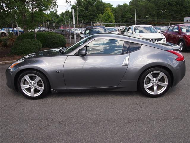 Nissan 370Z 2012 photo 3