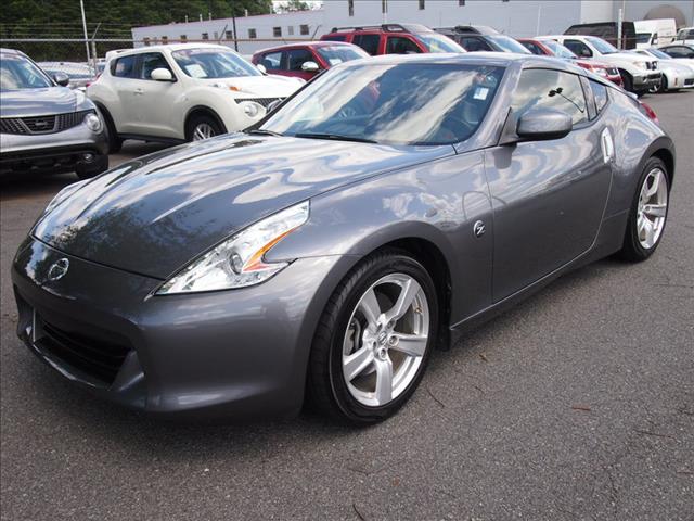 Nissan 370Z 2012 photo 4