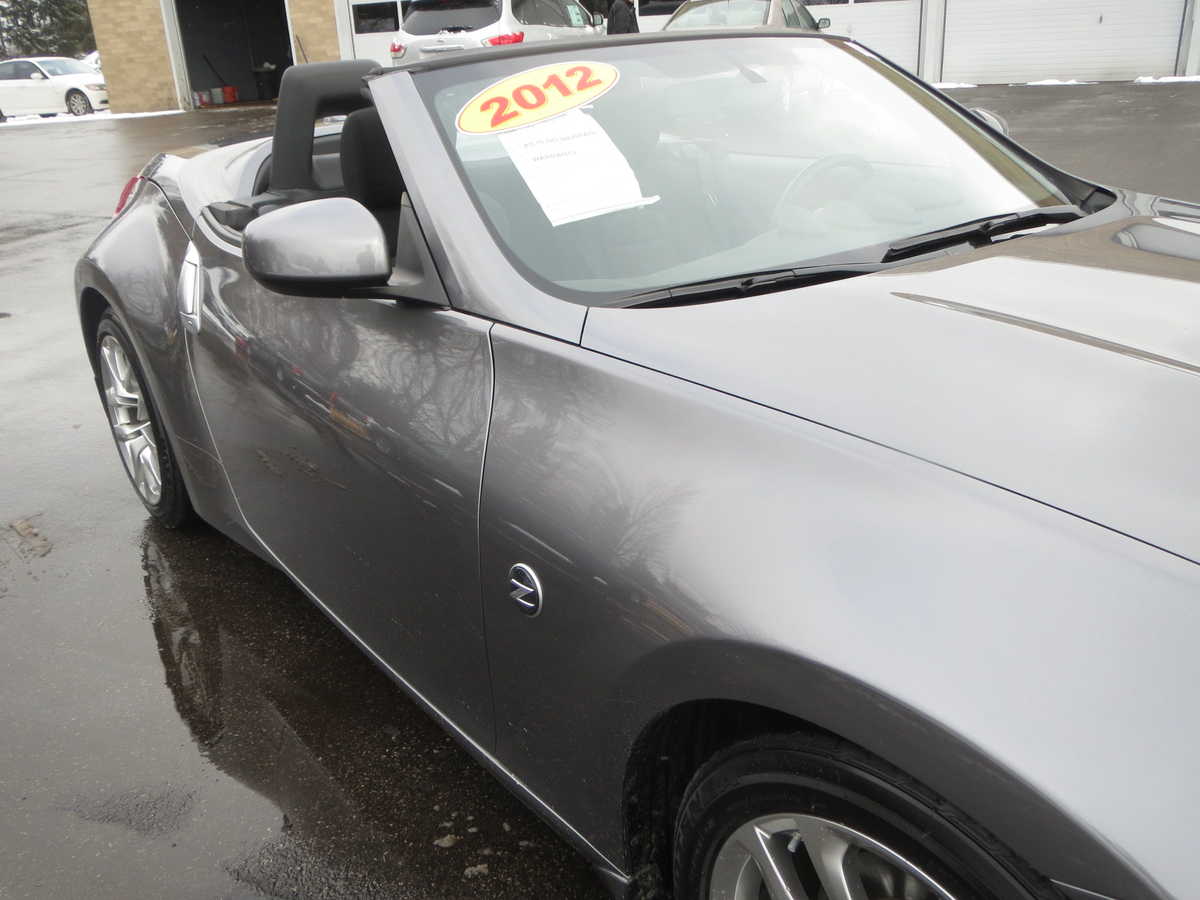 Nissan 370Z 2012 photo 1