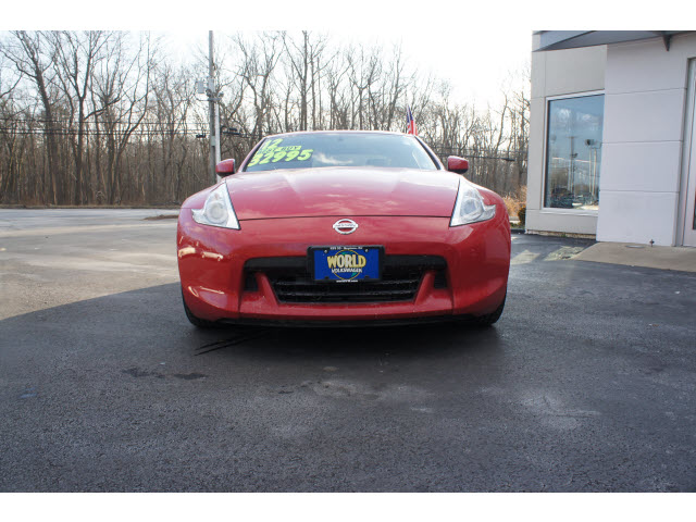 Nissan 370Z 2012 photo 4