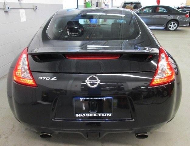 Nissan 370Z 2012 photo 3