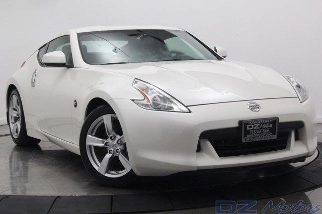 Nissan 370Z 2012 photo 1