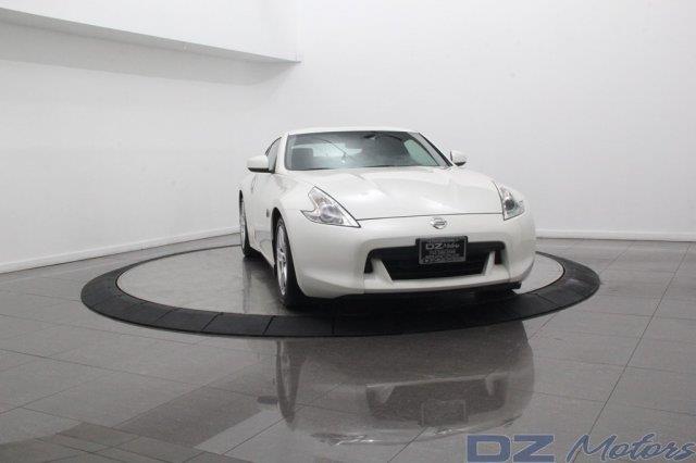 Nissan 370Z 2012 photo 3