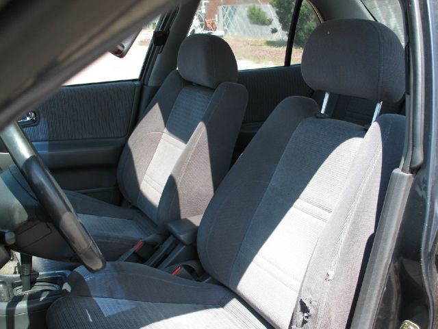 Nissan Altima 1993 photo 18