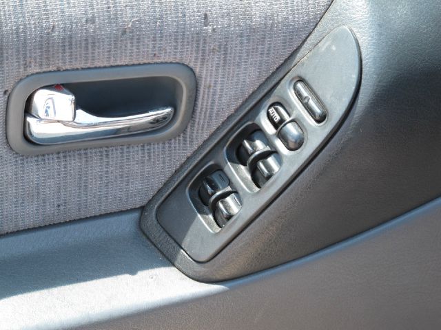 Nissan Altima 1993 photo 22