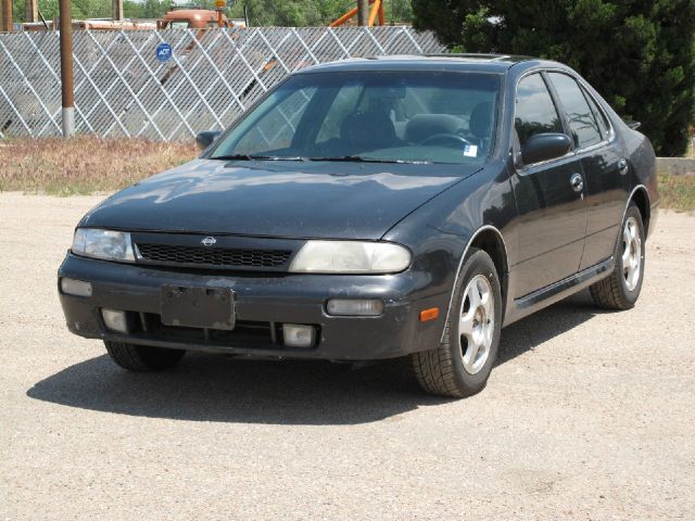 Nissan Altima 1993 photo 6