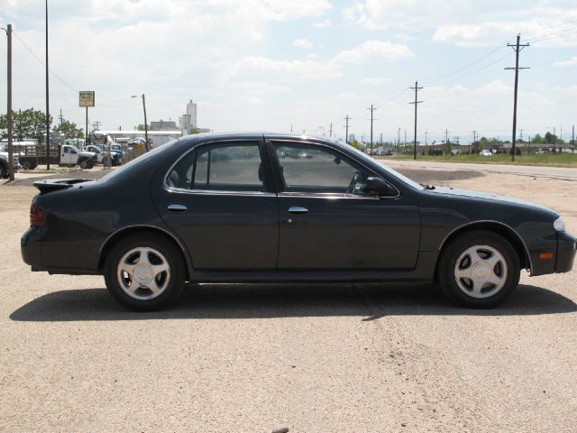 Nissan Altima 1993 photo 8