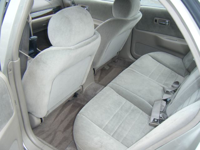 Nissan Altima 1994 photo 2