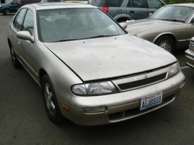 Nissan Altima 1994 photo 3