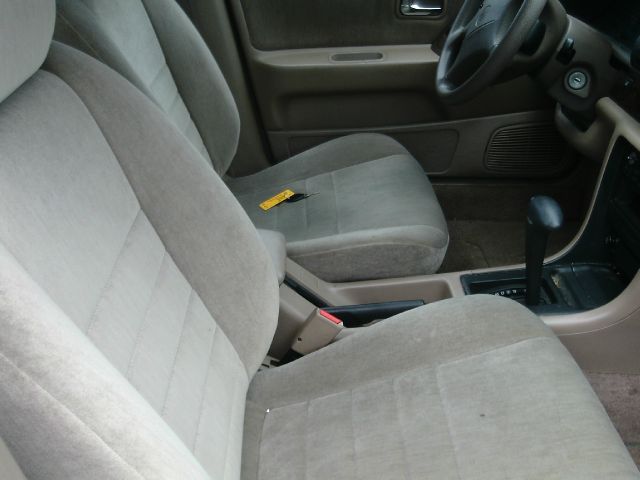 Nissan Altima 1994 photo 1