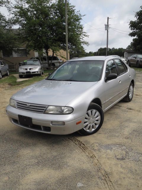 Nissan Altima 1995 photo 20