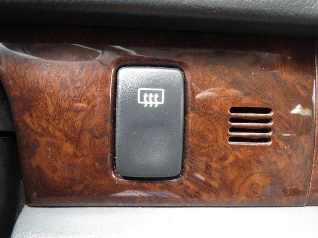 Nissan Altima 1995 photo 28