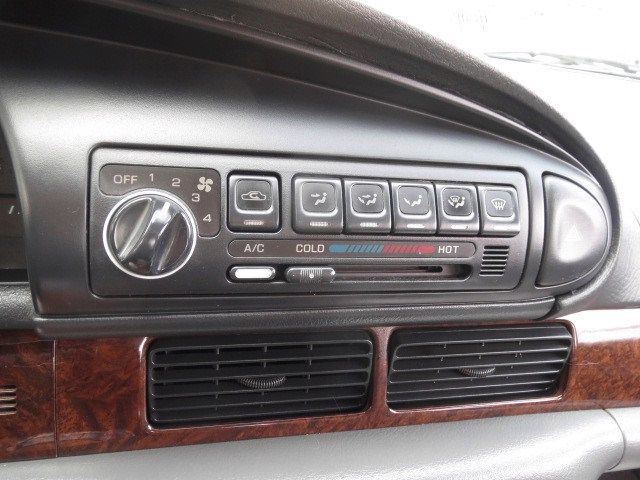 Nissan Altima 1995 photo 29