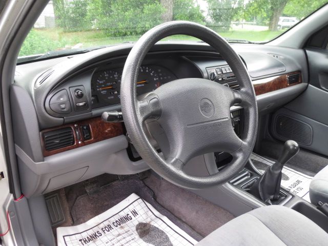 Nissan Altima 1995 photo 44