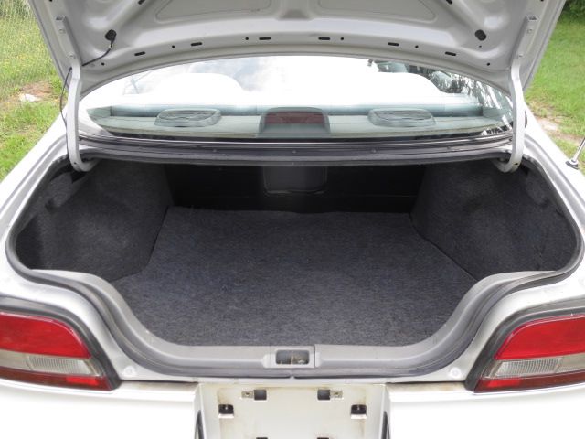 Nissan Altima 1995 photo 8