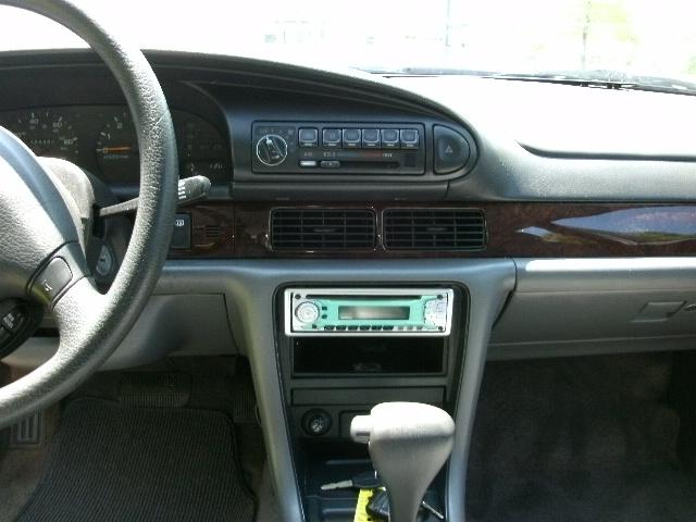 Nissan Altima 1995 photo 4