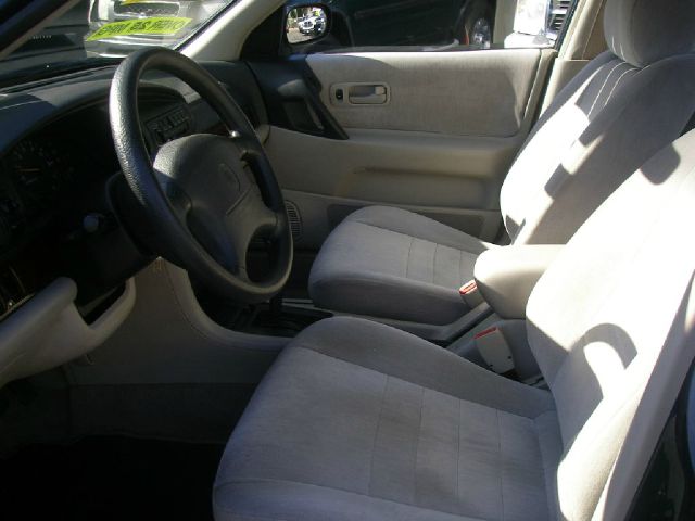Nissan Altima 1995 photo 3