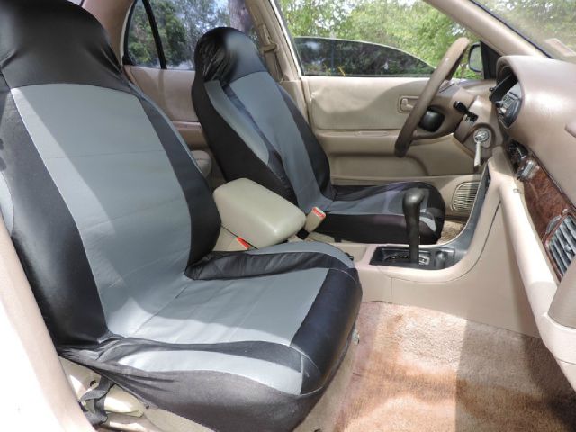 Nissan Altima 1996 photo 24