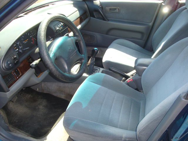 Nissan Altima 1997 photo 3