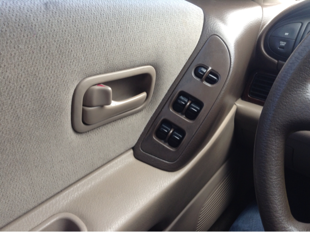 Nissan Altima 1997 photo 3