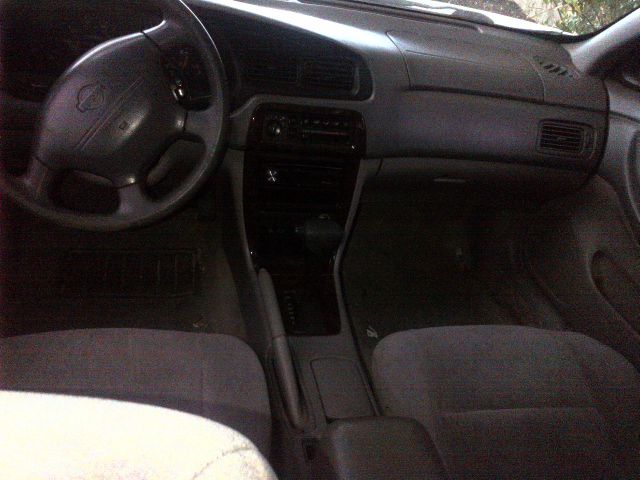 Nissan Altima 1998 photo 4