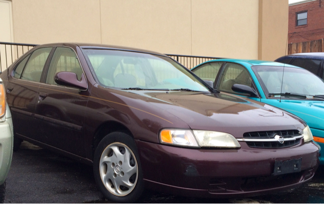 Nissan Altima 1998 photo 4